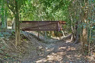 6904 Viking Dr, Waco, TX 76710 - Photo 34