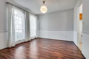 404 E Whitener Rd, Euless, TX 76040 - Photo 10