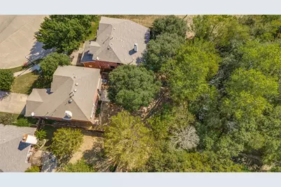 404 E Whitener Road, Euless, TX 76040 - Photo 36