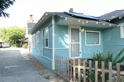 823 Grandview Avenue, Dallas, TX 75223 - Photo 32