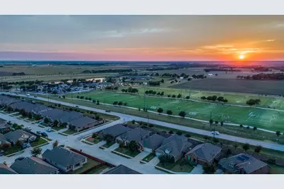 413 Yellowstone Drive, Celina, TX 75009 - Photo 28