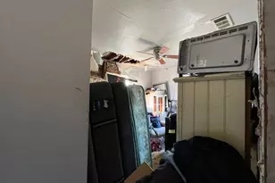 4118 Furey St, Dallas, TX 75212 - Photo 2