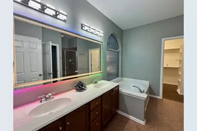 7067 Alcala, Grand Prairie, TX 75054 - Photo 20