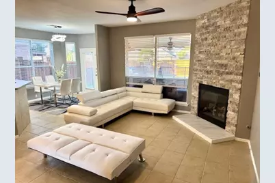 7067 Alcala, Grand Prairie, TX 75054 - Photo 8