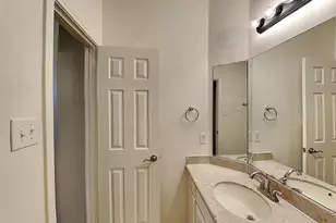 219 Hartley Ln, Red Oak, TX 75154 - Photo 24