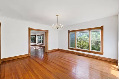 2044 W Oak Street, Denton, TX 76201 - Photo 10