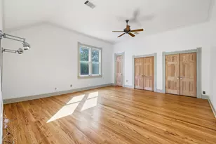 2044 W Oak St, Denton, TX 76201 - Photo 26