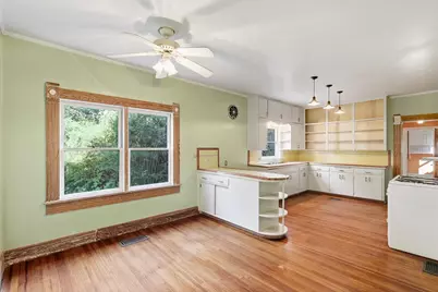 2044 W Oak Street, Denton, TX 76201 - Photo 14