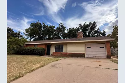 603 W McLain Street, Seymour, TX 76380 - Photo 20