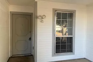 6012 Dusty Rd, Watauga, TX 76148 - Photo 14