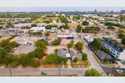 2439 Hawthorne Avenue, Dallas, TX 75219 - Photo 10