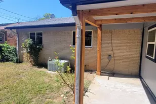 1710 Glenwick Ln, Irving, TX 75060 - Photo 18