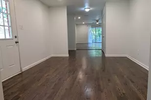 1406 Eastus Dr, Dallas, TX 75208 - Photo 12