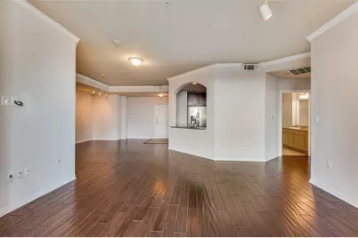 330 Las Colinas Boulevard E #924, Irving, TX 75039 - Photo 2