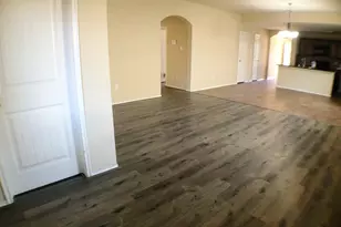 1048 Churchill Dr, Princeton, TX 75407 - Photo 6