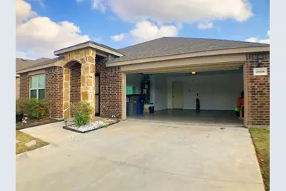 1048 Churchill Drive, Princeton, TX 75407 - Photo 2