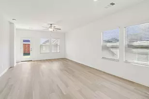 4025 Worth Dr, Farmersville, TX 75442 - Photo 4