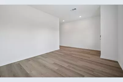 816 Edgehurst Drive, Princeton, TX 75071 - Photo 14