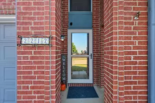 2212 Hamden Ct, Little Elm, TX 75068 - Photo 4