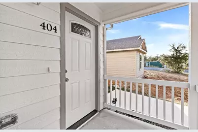 404 E Elm Street, Denison, TX 75021 - Photo 4