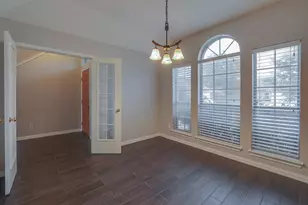 4507 Harpers Ferry Dr, Grand Prairie, TX 75052 - Photo 4