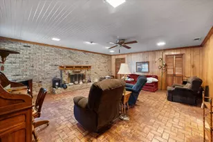 409 N Overlook Dr, Kerens, TX 75144 - Photo 4