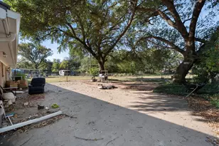 409 N Overlook Dr, Kerens, TX 75144 - Photo 36