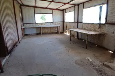 9415 N Us-287, Sunset, TX 76270 - Photo 8