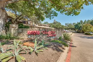 2505 Wedglea Dr, Dallas, TX 75211 - Photo 10