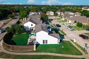 2501 Fox Hollow Ct, Flower Mound, TX 75028 - Photo 34