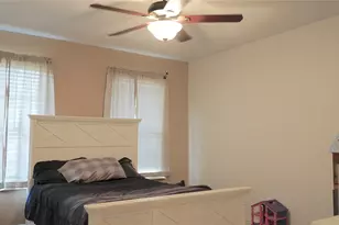 421 Weakes St, Eustace, TX 75124 - Photo 12