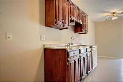 3414 Chesapeake Drive, Arlington, TX 76014 - Photo 4