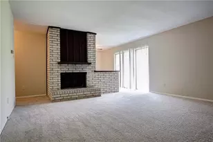 3414 Chesapeake Dr, Arlington, TX 76014 - Photo 2