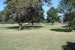 34 Denton Rd, Gordonville, TX 76245 - Photo 4