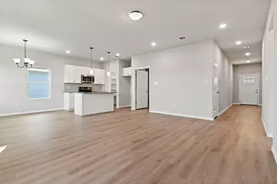 212 Lead Creek Drive, Fort Worth, TX 76131 - Photo 10