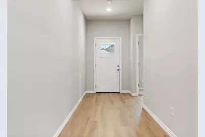 212 Lead Creek Drive, Fort Worth, TX 76131 - Photo 8