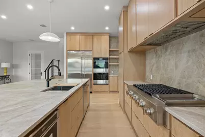 1532 Laguna Bay N, Pelican Bay, TX 76020 - Photo 12