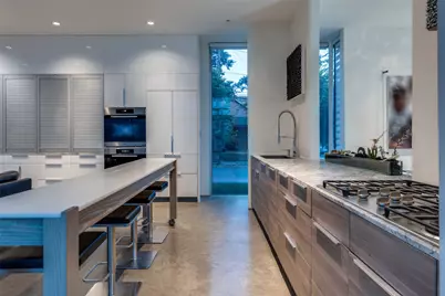 2300 N Carroll Avenue, Dallas, TX 75204 - Photo 10