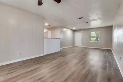 735 Middale Road, Duncanville, TX 75116 - Photo 14