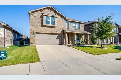 7512 Gangway Drive, Fort Worth, TX 76179 - Photo 2