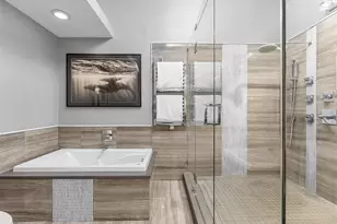 10406 Crestover Dr, Dallas, TX 75229 - Photo 22