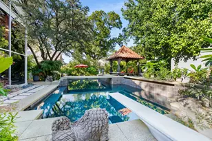 10406 Crestover Dr, Dallas, TX 75229 - Photo 24