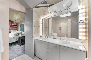 10406 Crestover Dr, Dallas, TX 75229 - Photo 18