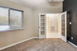 4051 Cottage Park Ct, Arlington, TX 76013 - Photo 2