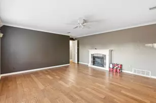 4609 Pioneer Rd, Balch Springs, TX 75180 - Photo 12