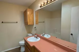 4504 Spinnaker Ct, Fort Worth, TX 76135 - Photo 8