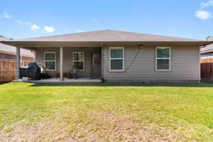 228 Abingdon St, Azle, TX 76020 - Photo 28
