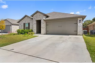 228 Abingdon Street, Azle, TX 76020 - Photo 2