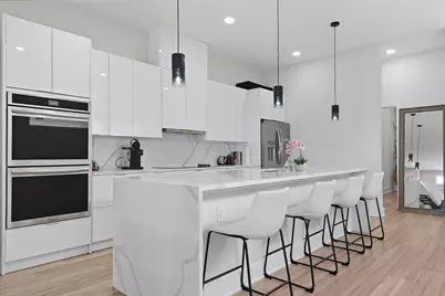 2425 Crossman Avenue, Dallas, TX 75212 - Photo 10