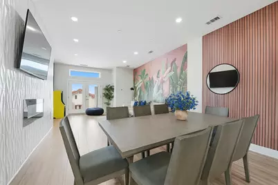 2425 Crossman Avenue, Dallas, TX 75212 - Photo 14